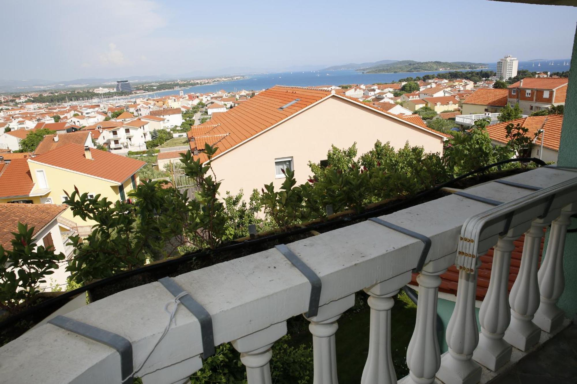 Apartments Katarine Zrinske Vodice Exterior foto