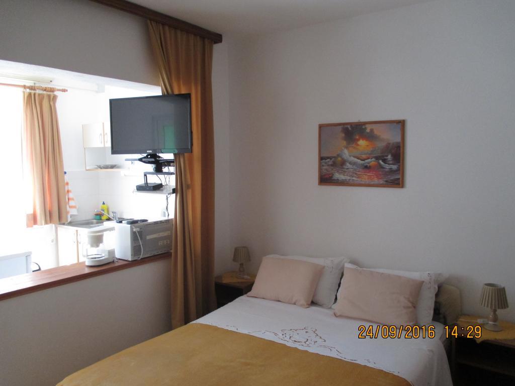 Apartments Katarine Zrinske Vodice Exterior foto