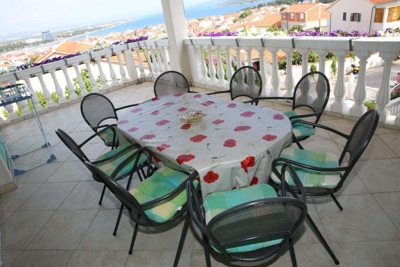 Apartments Katarine Zrinske Vodice Exterior foto